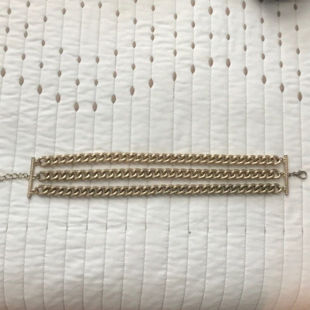 Triple chain choker necklace